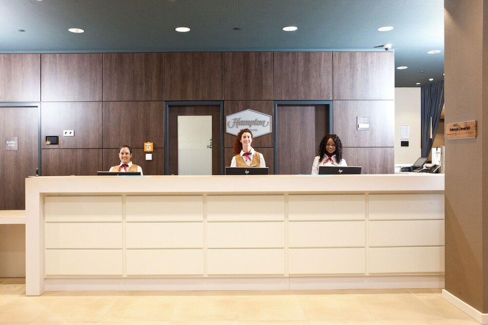 Фото Hampton by Hilton Berlin City East Side Gallery