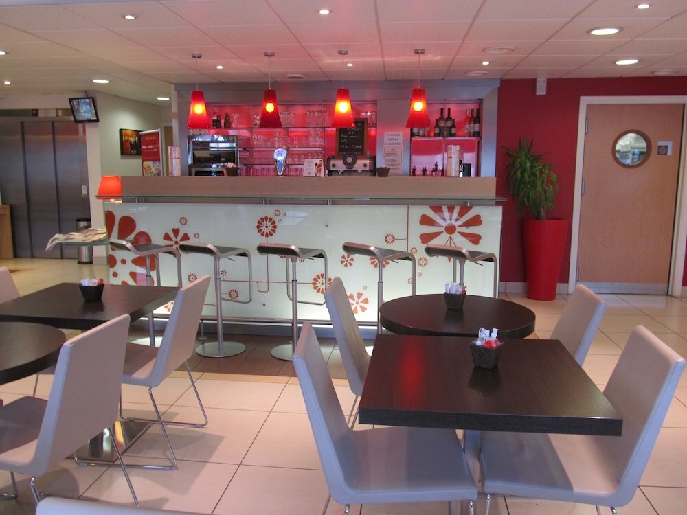 Фото ibis Etampes