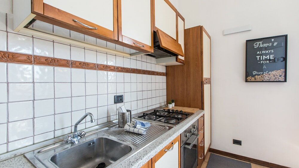 Фото Rental In Rome Rosselli Palace Apartment 5