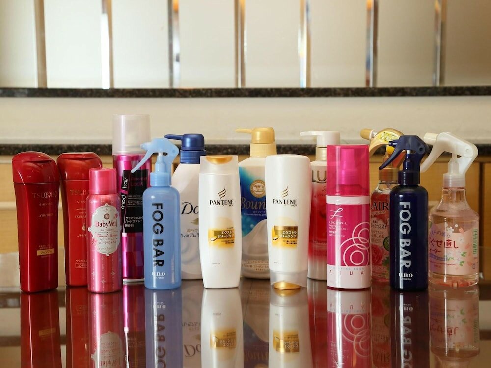 Фото Fine Garden Toyonaka Osaka Interntl Airport - Adults Only