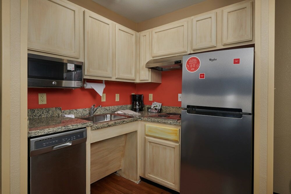 Фото TownePlace Suites by Marriott Tampa North/I-75 Fletcher