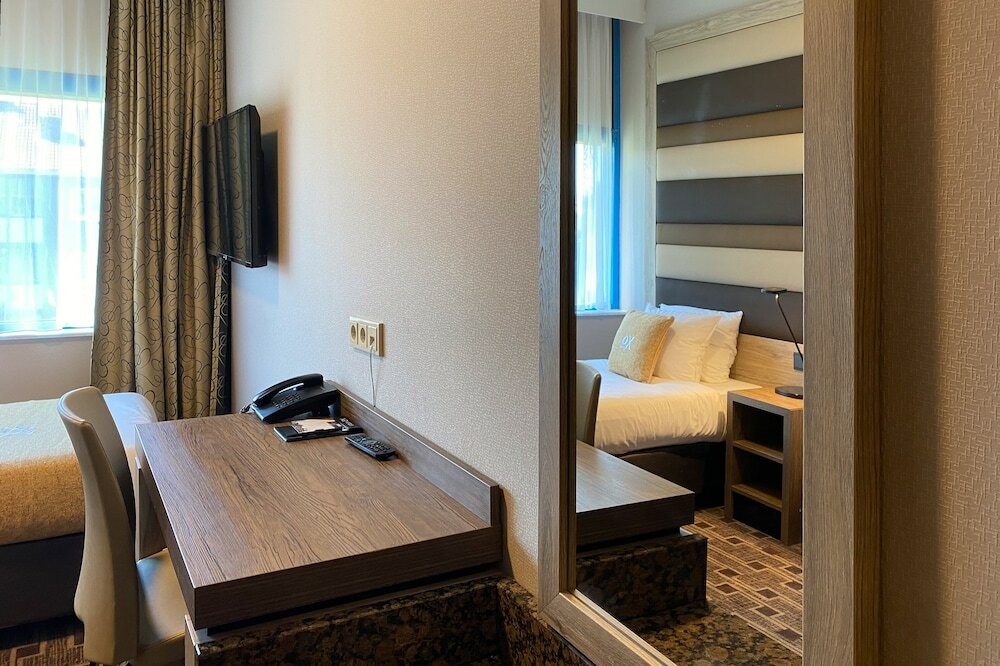 Фото Xo Hotels Blue Square