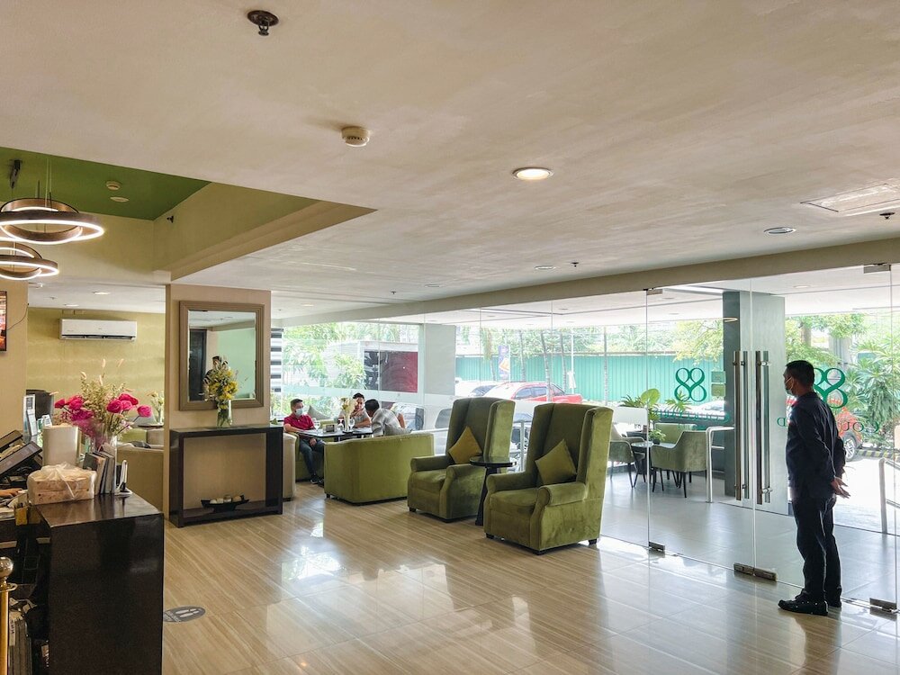 Фото 88 Courtyard Hotel