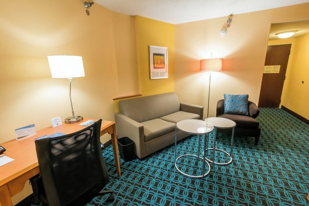 Фото Fairfield Inn and Suites by Marriott Chesapeake