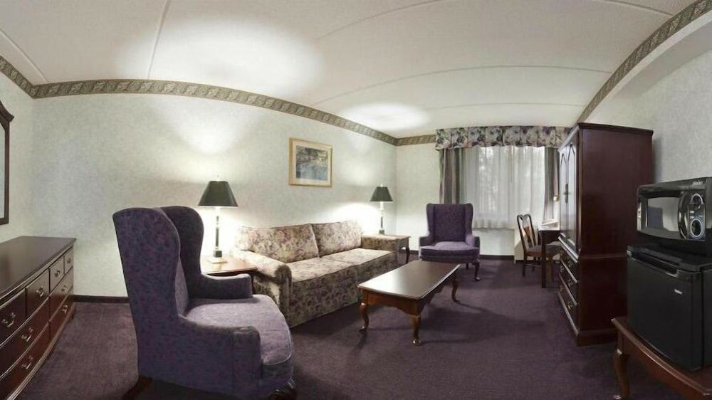 Фото Clarion Hotel & Conference Center