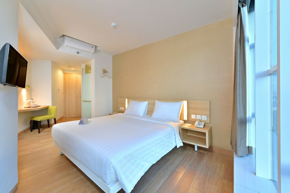 Фото Whiz Prime Hotel Hasanuddin Makassar
