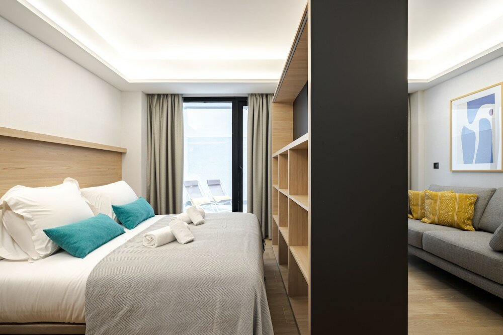 Фото Feelathome Ventas Suites