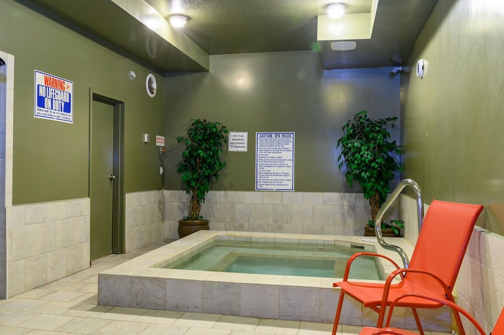 Фото Super 8 by Wyndham Cochrane