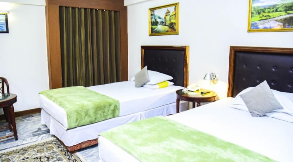 Фото Отель One Karachi