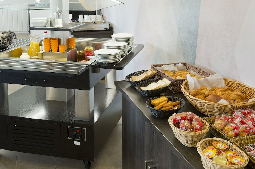 Фото Comfort Hotel Linas - Montlhery