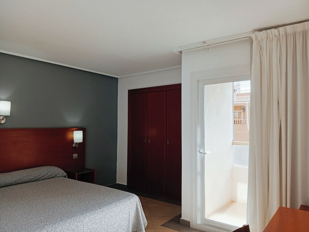 Фото Hotel Torrejoven