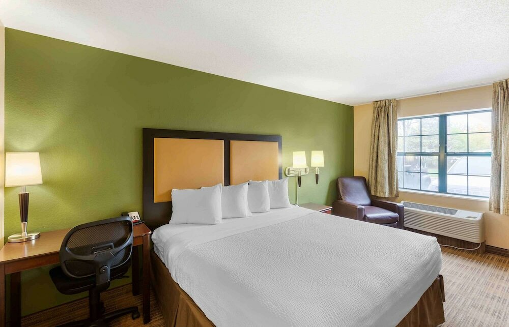 Фото Extended Stay America Suites Milwaukee Waukesha