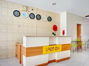 Гостиница Spot On 2214 Wisma Jampea