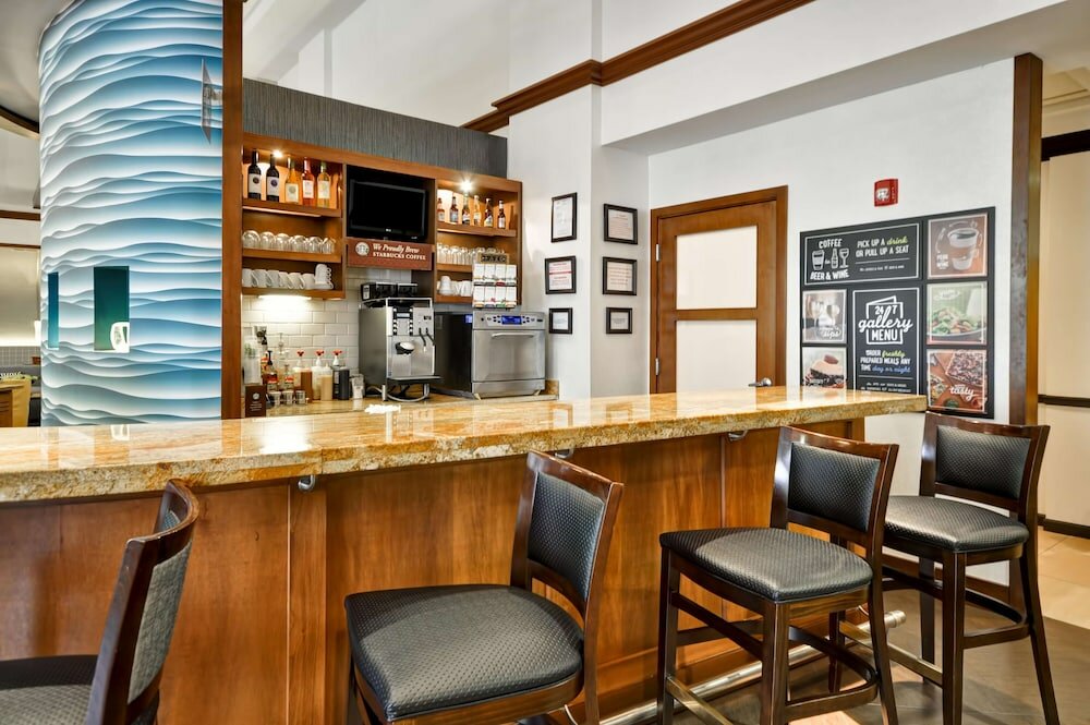 Фото Hyatt Place Albuquerque Uptown