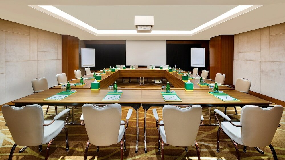 Фото Holiday Inn Dhaka City Centre