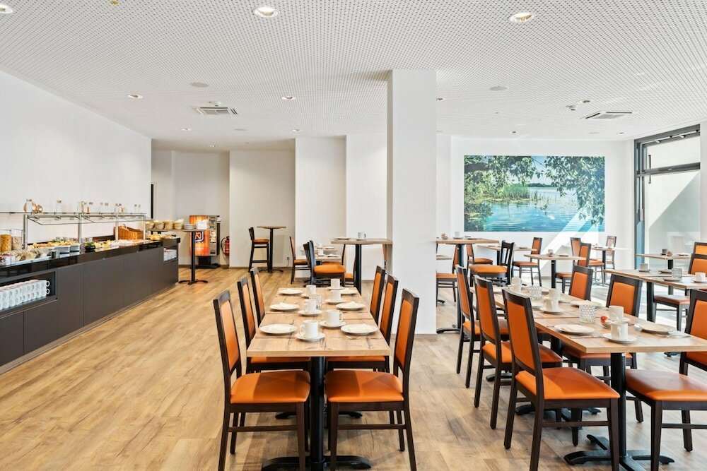 Фото Hotel Amper