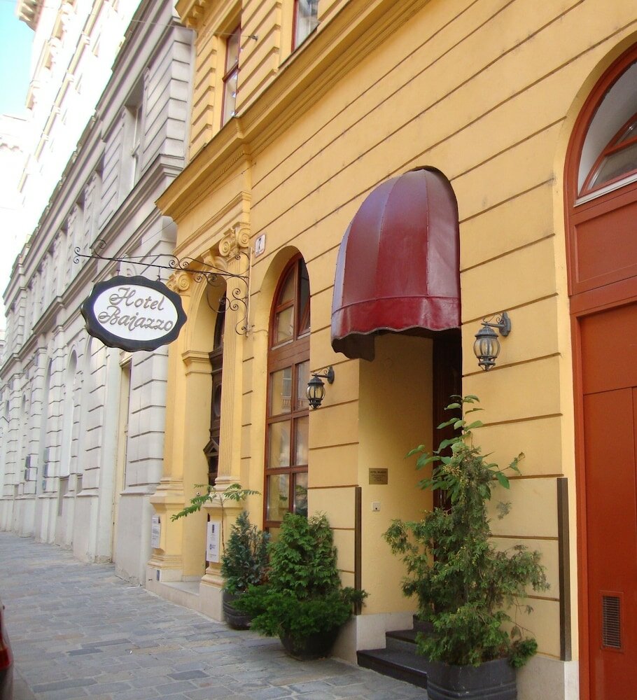 Фото Hotel Bajazzo