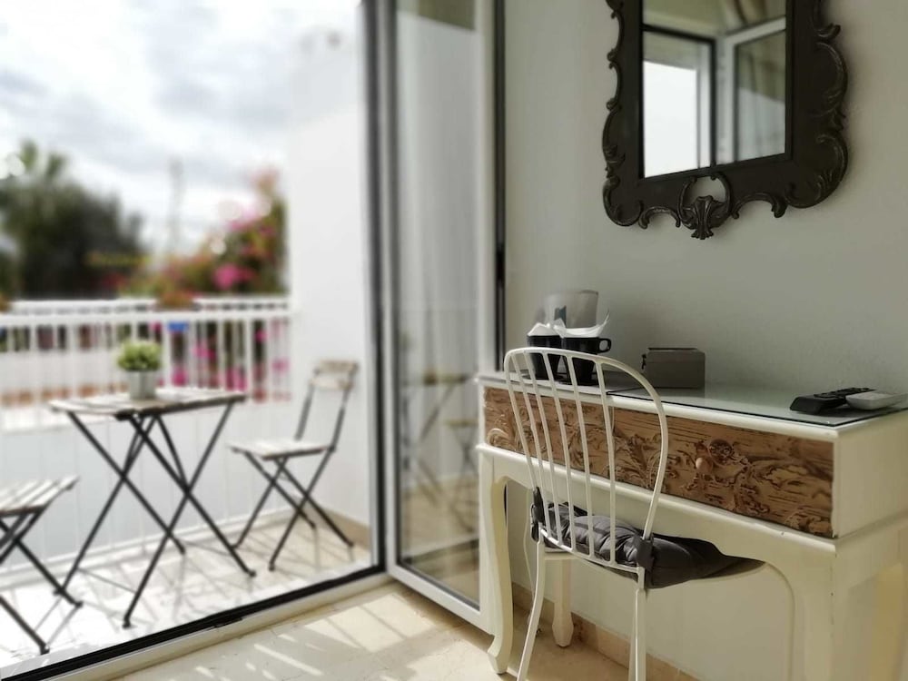 Фото Hostal Tres Soles