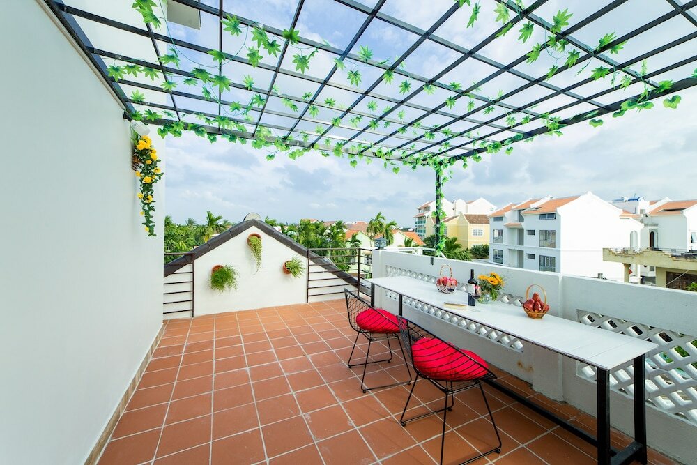 Фото Nhu Y Homestay