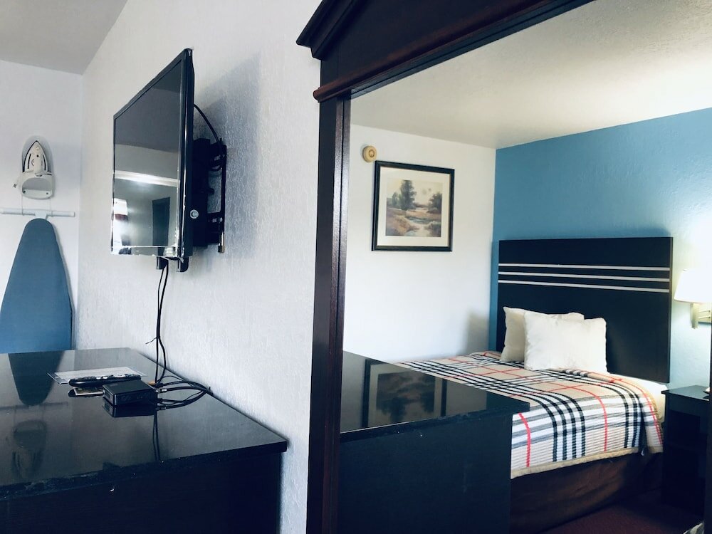 Фото Meridian Inn Oklahoma City Airport