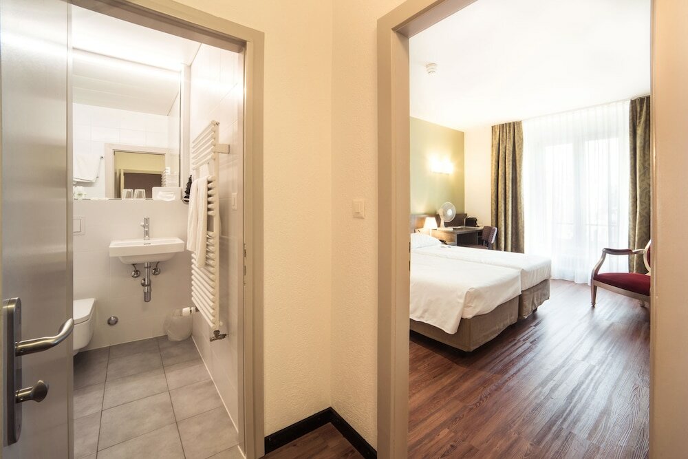 Фото Hotel Montana