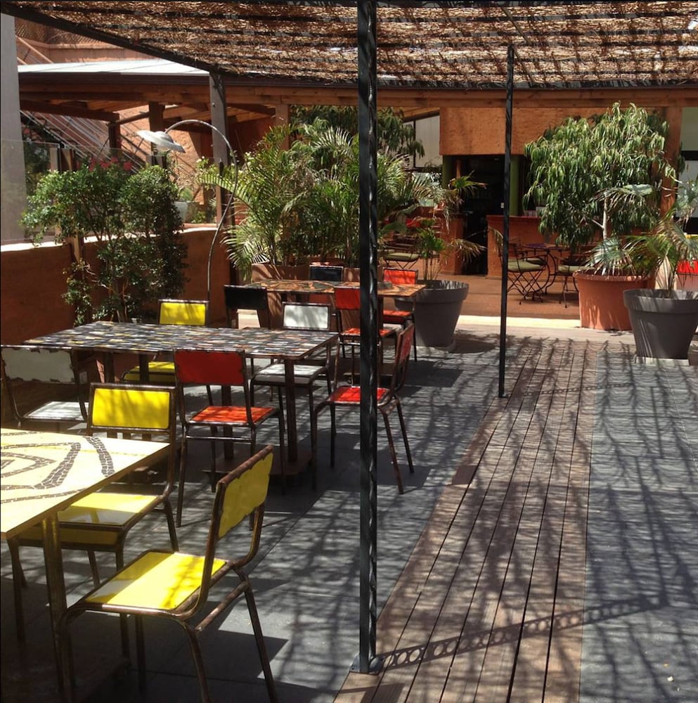 Фото Hôtel Le Djoloff