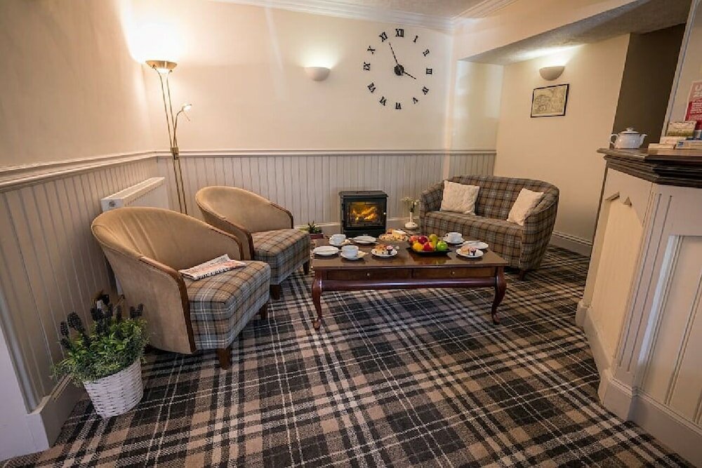 Фото Castletown Hotel