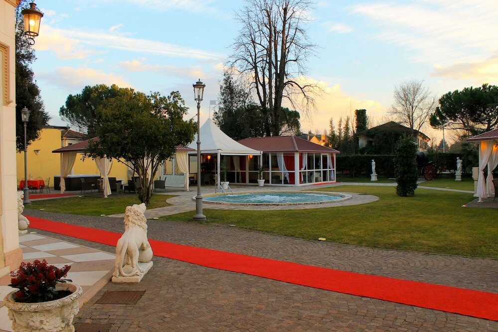 Фото Отель Villa Stucky