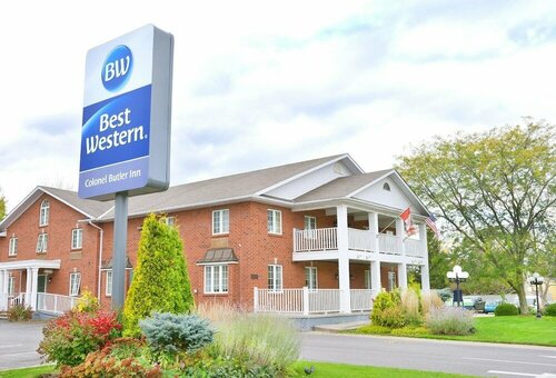 Внешний вид отеля Best Western Colonel Butler Inn в Ниагара-он-Лейке, фото 3