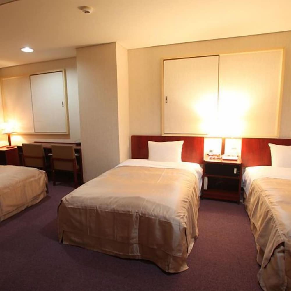 Фото Sun Plaza Hotel