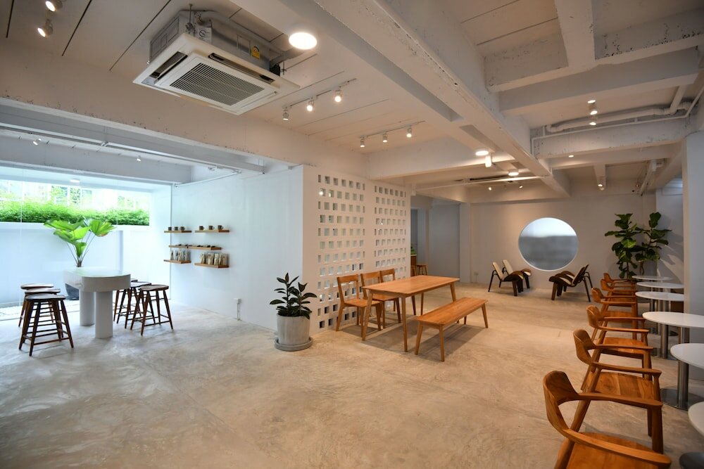 Фото At Kamala Hotel