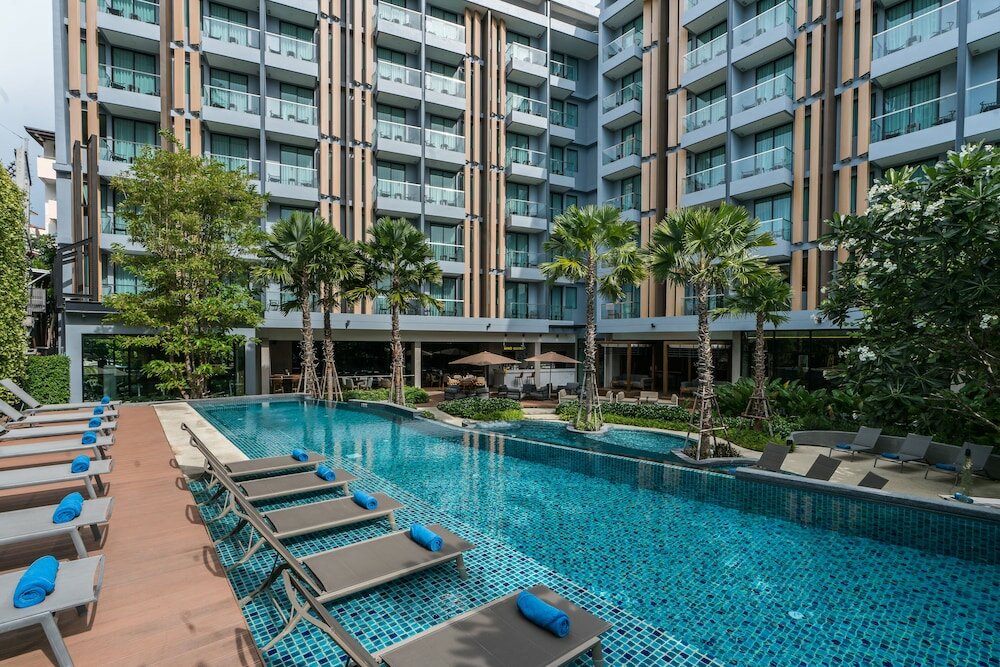 Фото Hotel Amber Pattaya