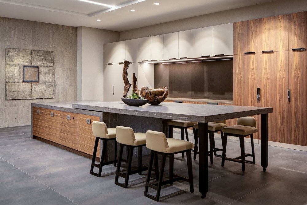 Фото Odessa Marriott Hotel & Conference Center