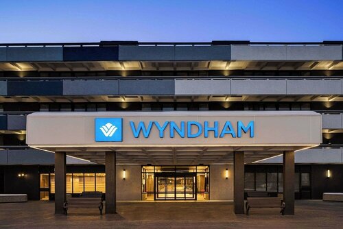 Гостиница Wyndham Edmonton Hotel and Conference Centre в Провинции Альберта