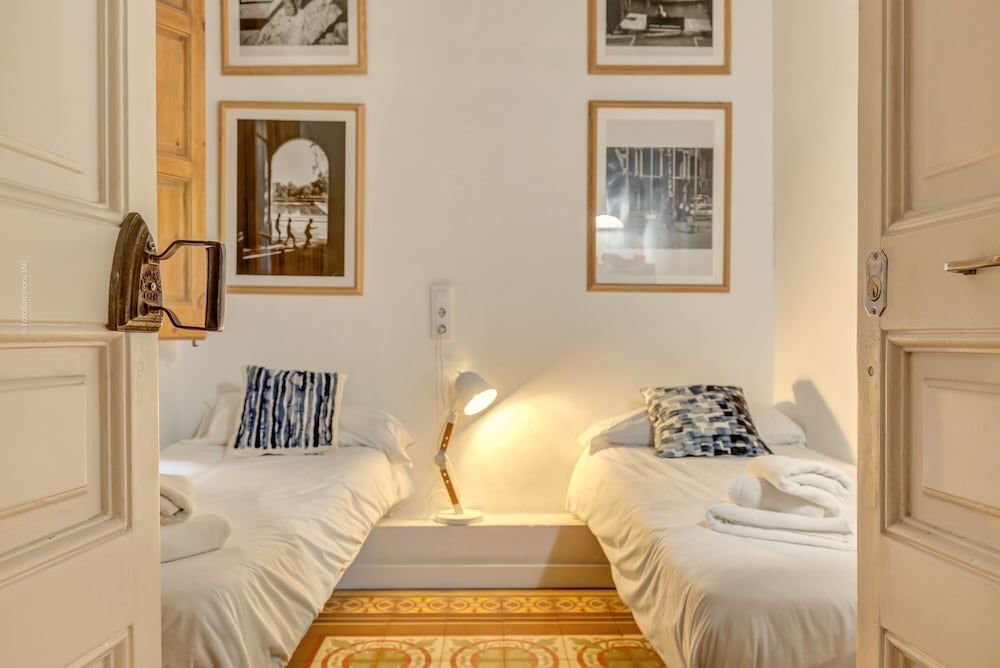 Фото Factory Suites Barcelona