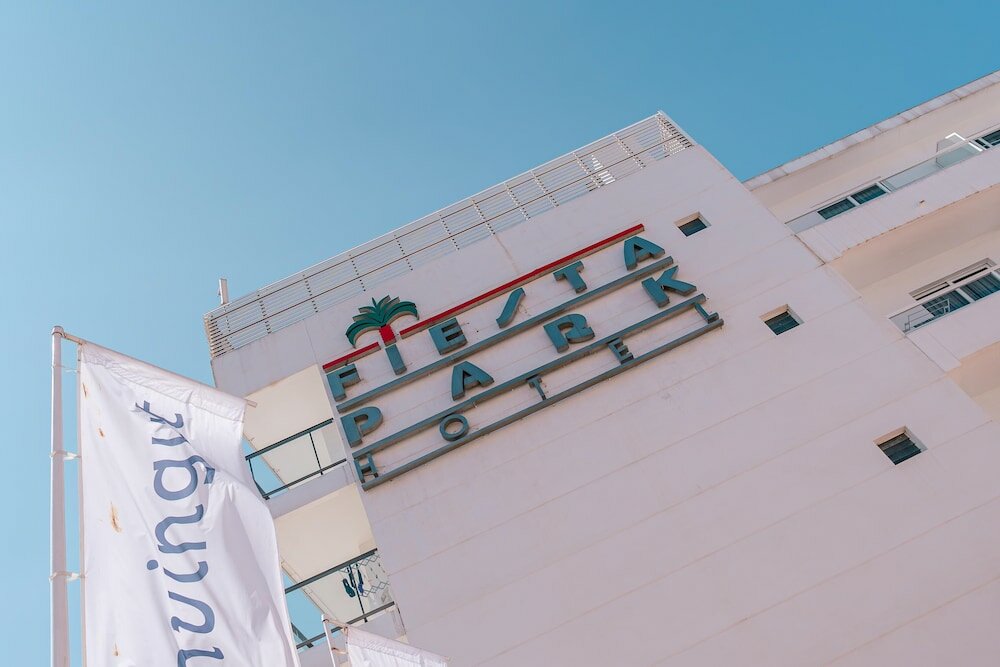 Фото Port Fiesta Park Hotel