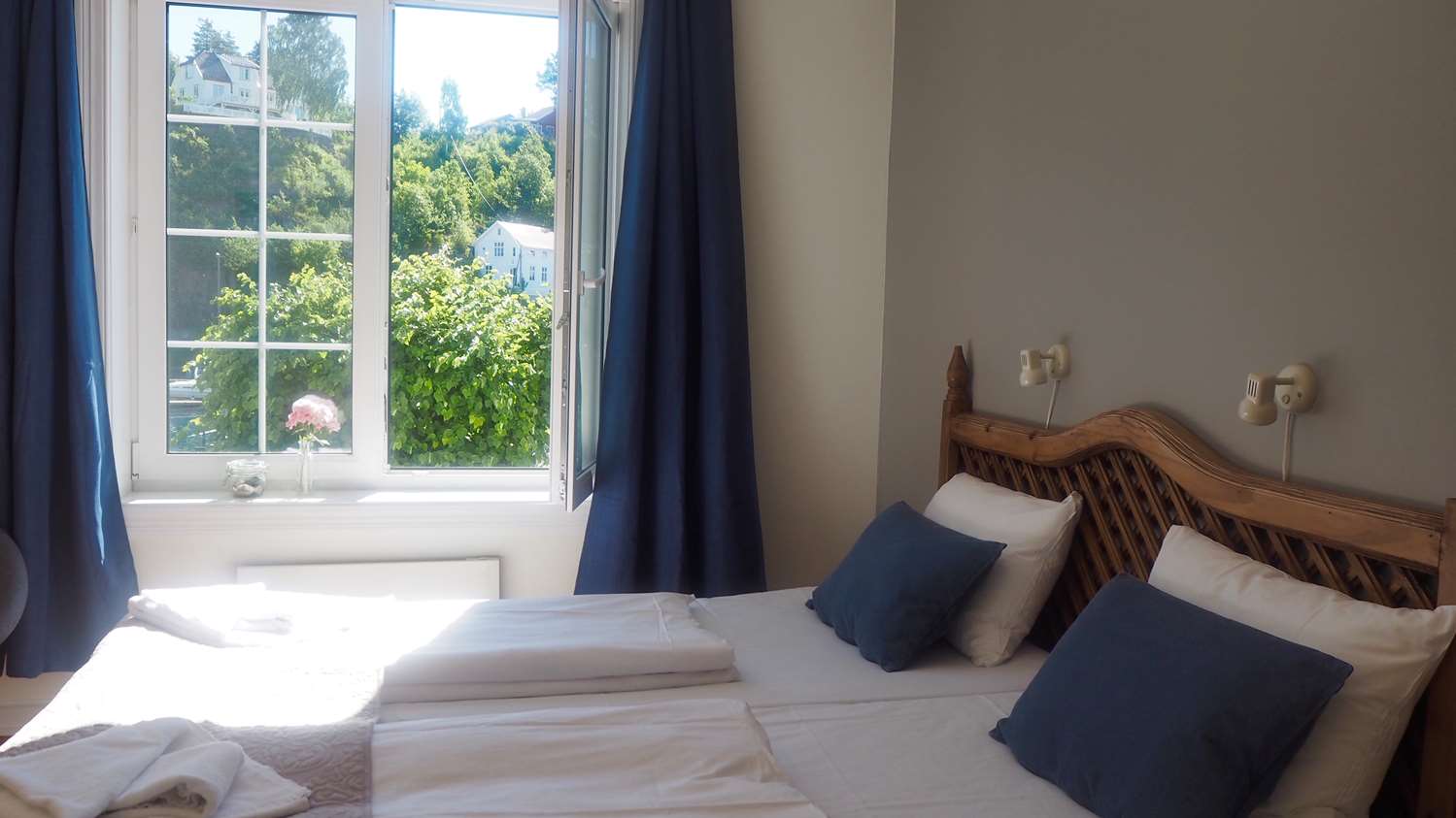 Фото Tvedestrand Fjordhotell