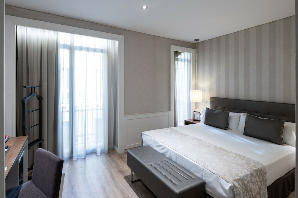 Фото 126054475893