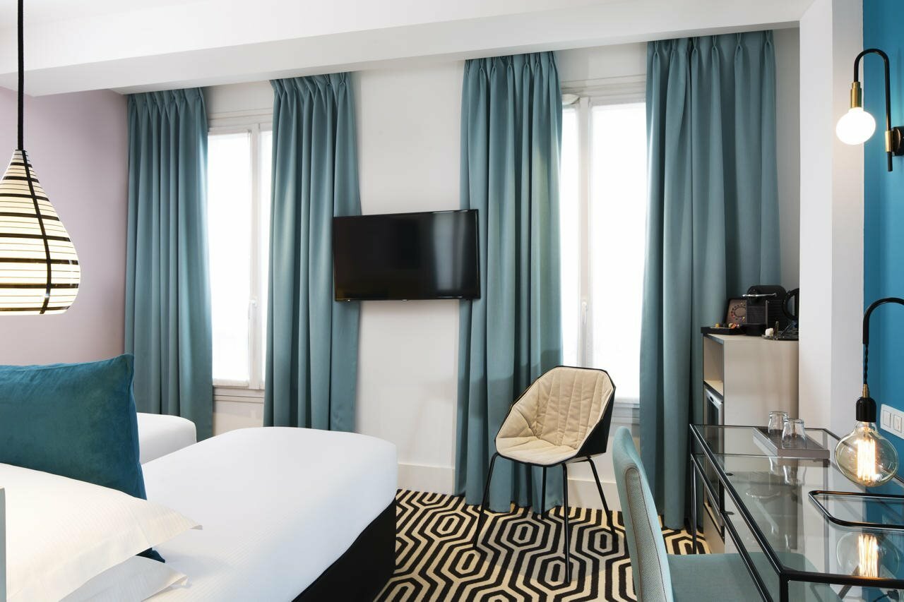 Фото отеля 2