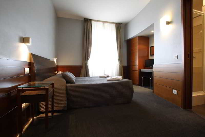 Фото Отель Romalive