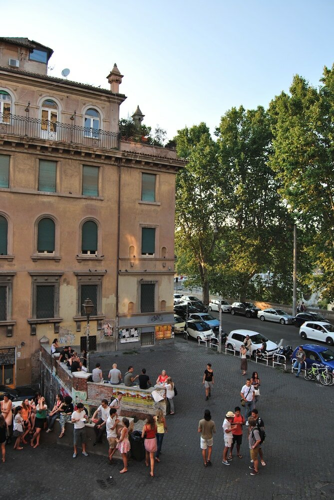 Фото отеля 3