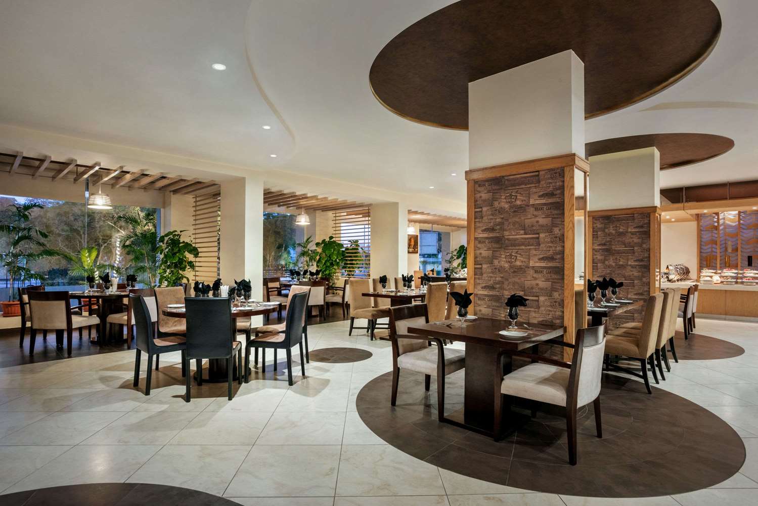 Фото Ramada by Wyndham Karachi Creek