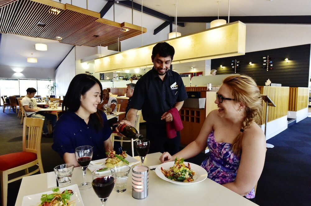 Фото Mercure Alice Springs Resort