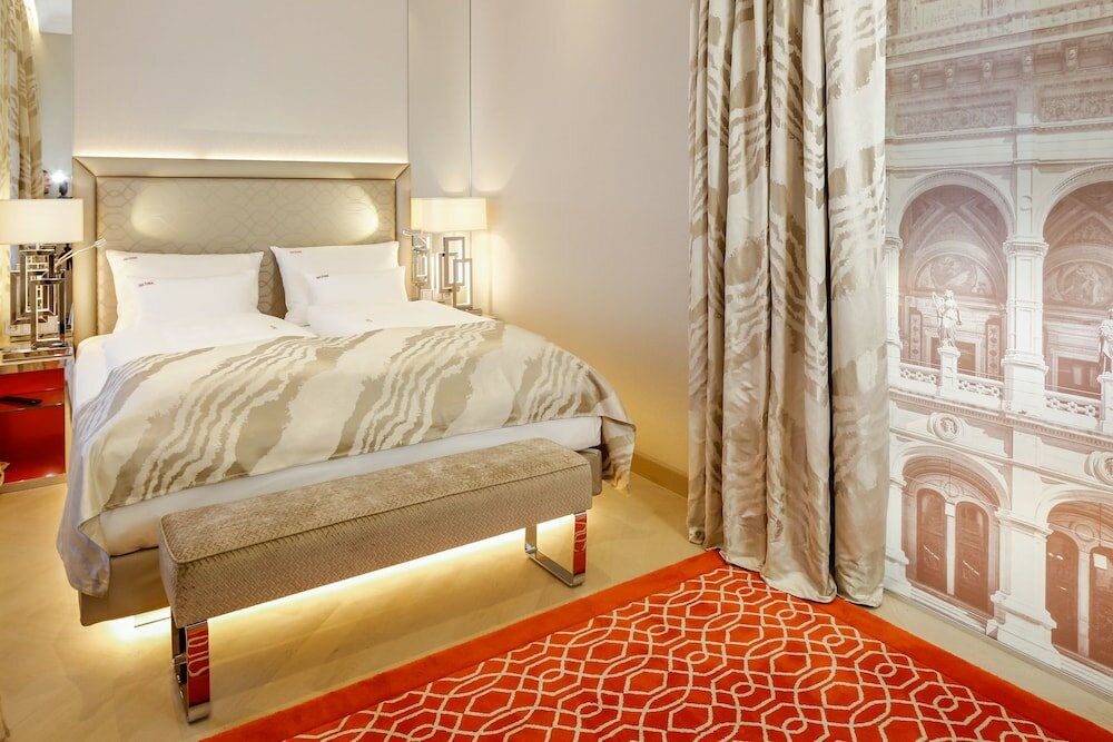 Фото Boutiquehotel Das Tyrol