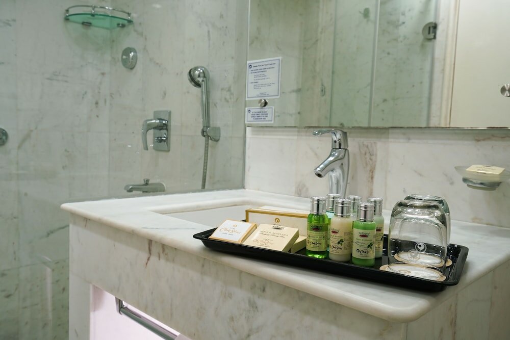 Фото Hotel Clarks Shiraz