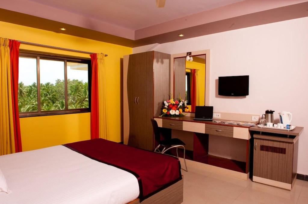 Фото Hotel Colva Kinara