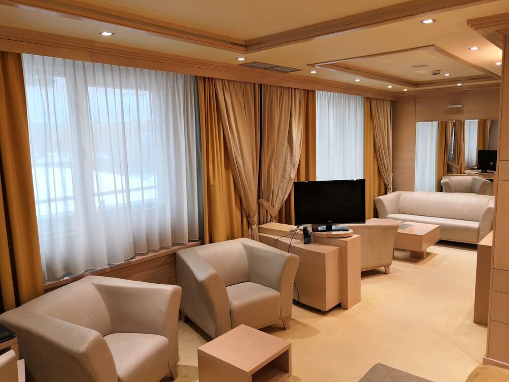 Фото Hotel Aleksandar