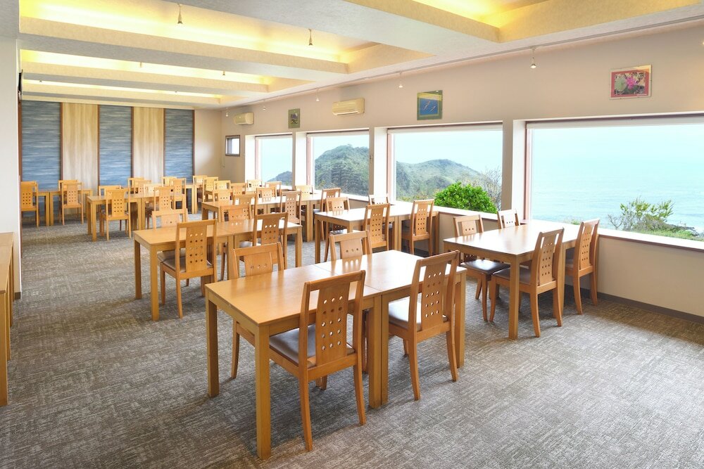 Фото Sado Futatsugame View Hotel