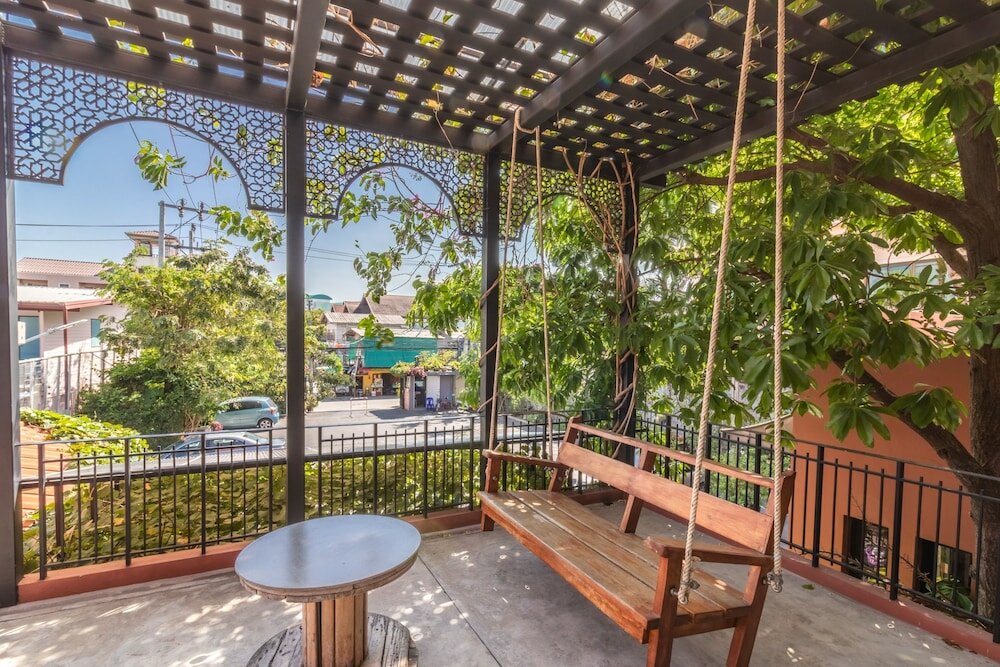 Фото Baansuanprannok Hotel