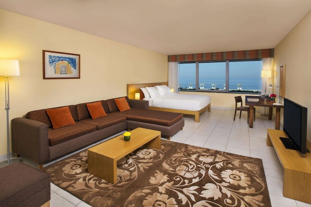 Фото Hilton Kuwait Resort